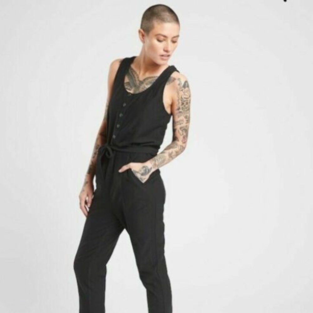 Athleta Farallon Romper Jumpsuit Sleeveless Black